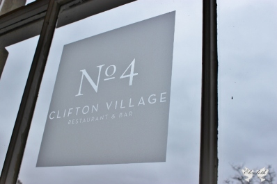 No4 Clifton Village- Elizabeth Weddings